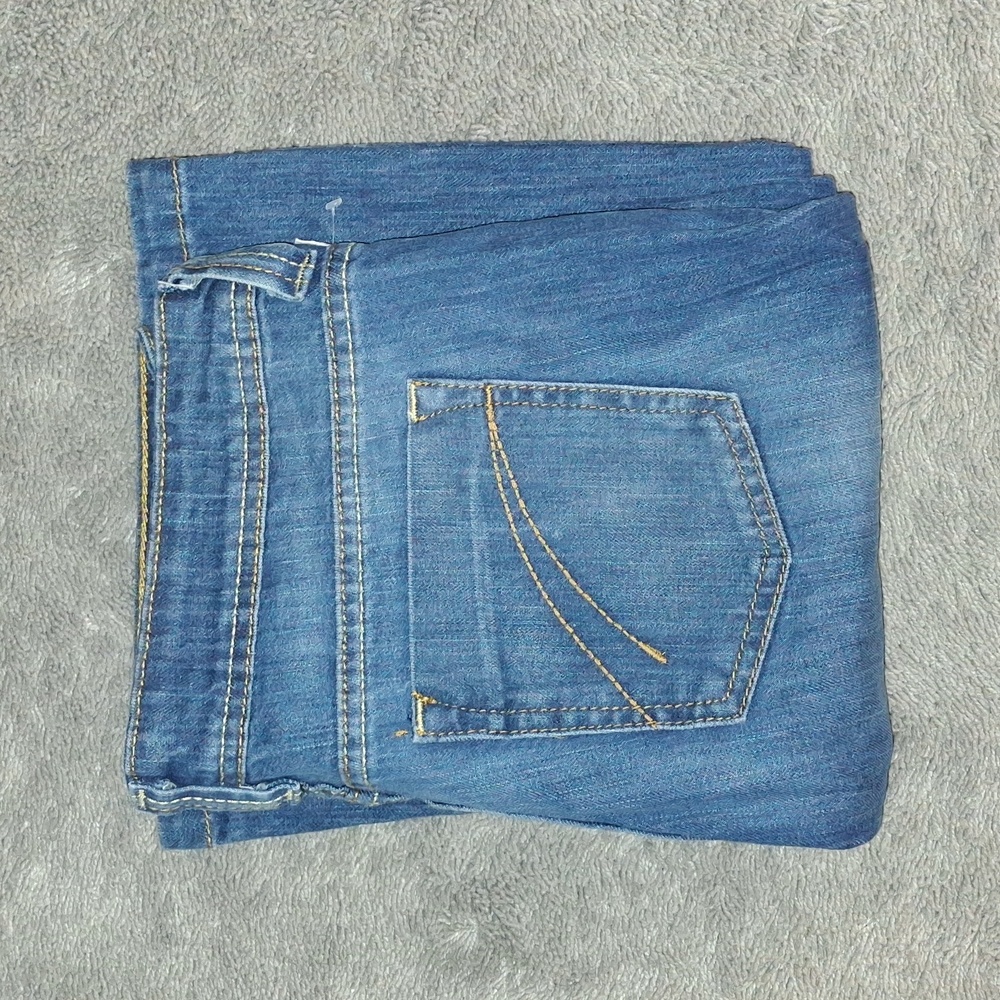 EUC No Boundaries jeans